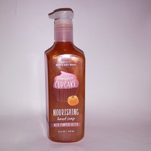 Bath & Body Works Hand Soap Pumpkin Cupcake Nourishing With Pumpkin Butter 8oz B - Picture 1 of 6